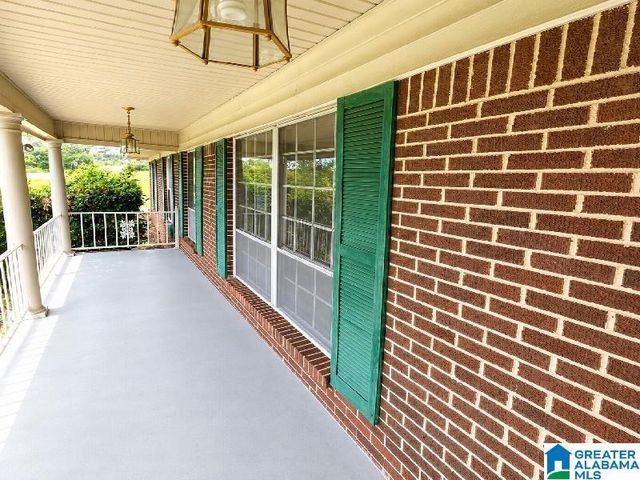 425 4TH TERRACE, Pleasant Grove, AL 35127
