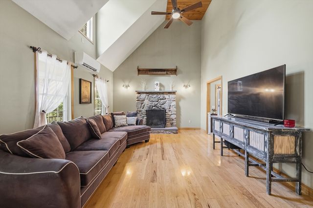 166 Greenville St, Spencer, MA 01562