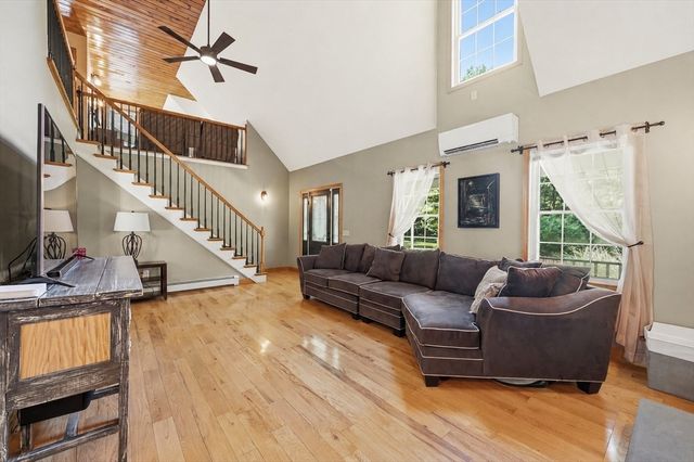 166 Greenville St, Spencer, MA 01562