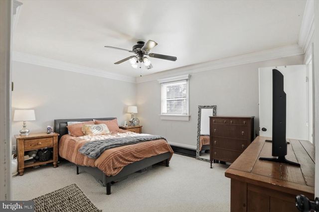 1424 E NEWPORT RD, Lititz, PA 17543