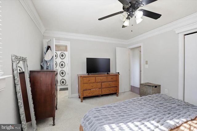 1424 E NEWPORT RD, Lititz, PA 17543