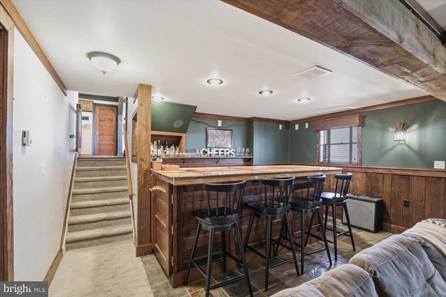 1424 E NEWPORT RD, Lititz, PA 17543