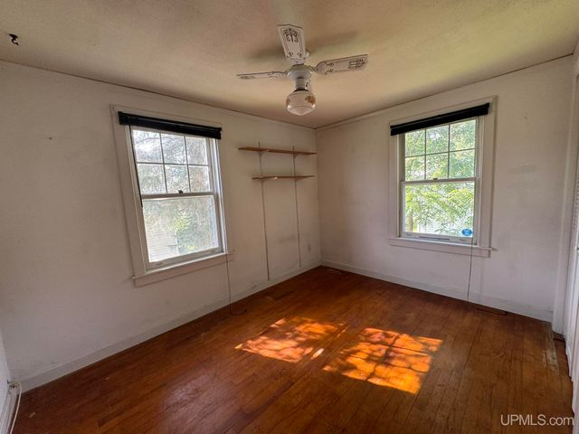 828 Cass Avenue, Kingsford, MI 49802