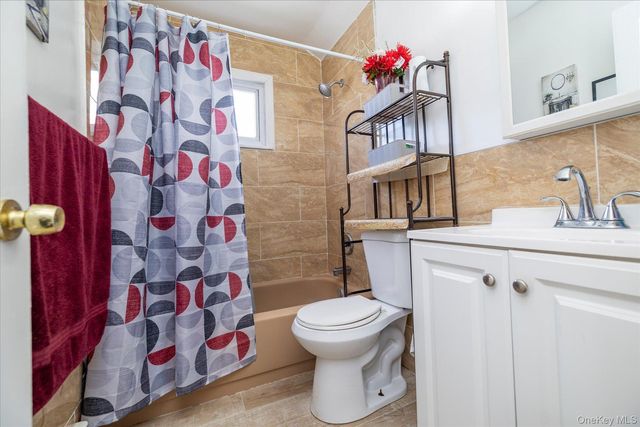 55 Bogart Street, Huntington Station, NY 11746