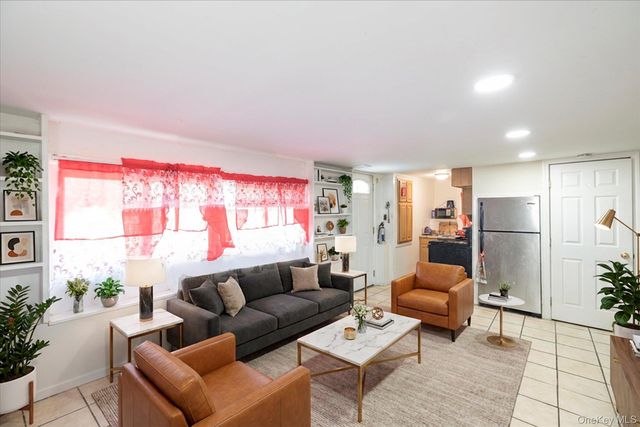 55 Bogart Street, Huntington Station, NY 11746