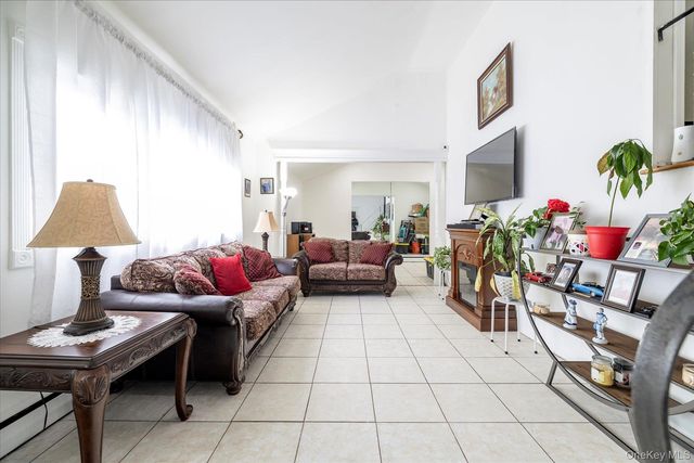 55 Bogart Street, Huntington Station, NY 11746