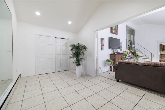 55 Bogart Street, Huntington Station, NY 11746