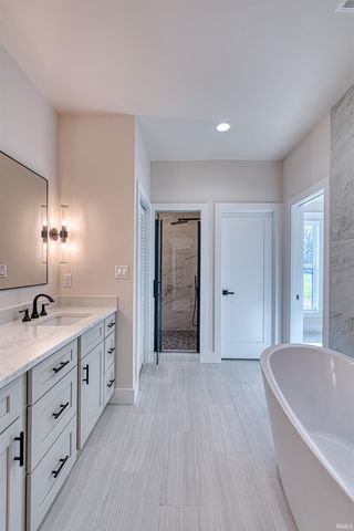 6244 SABLE RIDGE Drive, Newburgh, IN 47630