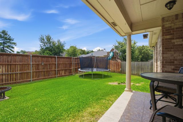 104 Charles, Lindale, TX 75771