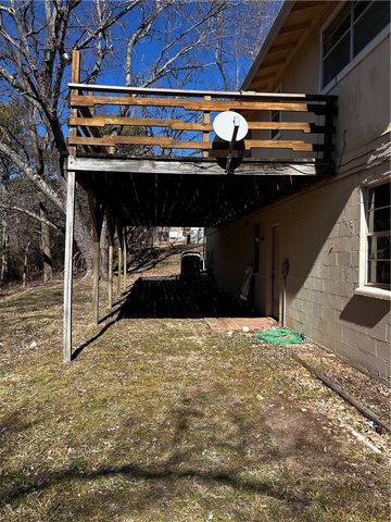 126 Shelton Drive, Eureka Springs, AR 72632