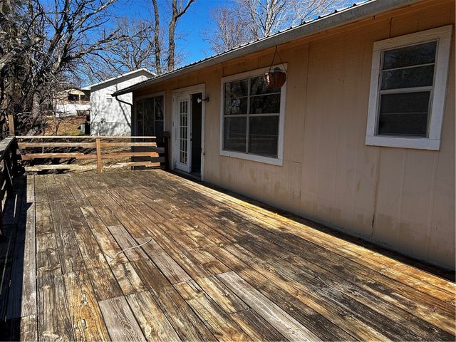 126 Shelton Drive, Eureka Springs, AR 72632