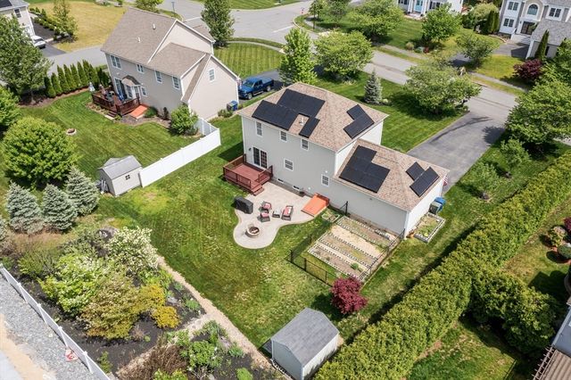 13 Ballard Ct, Leominster, MA 01453