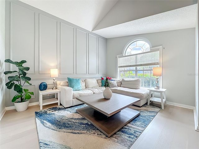200 COLONIAL LANE, Longwood, FL 32750