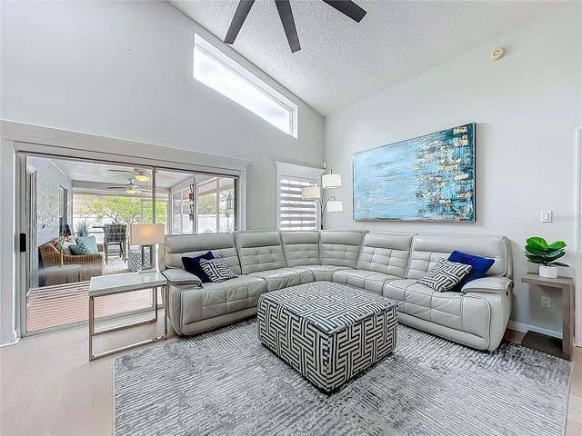 200 COLONIAL LANE, Longwood, FL 32750