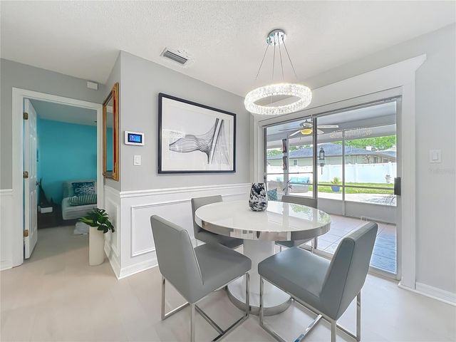 200 COLONIAL LANE, Longwood, FL 32750