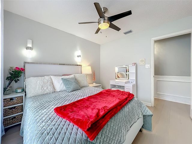 200 COLONIAL LANE, Longwood, FL 32750