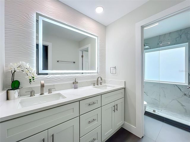 200 COLONIAL LANE, Longwood, FL 32750
