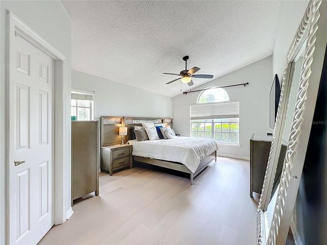 200 COLONIAL LANE, Longwood, FL 32750
