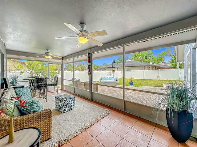 200 COLONIAL LANE, Longwood, FL 32750