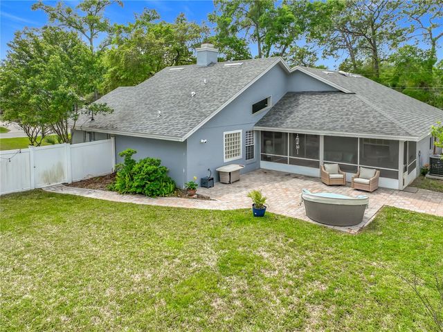 200 COLONIAL LANE, Longwood, FL 32750