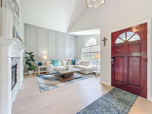 200 COLONIAL LANE, Longwood, FL 32750