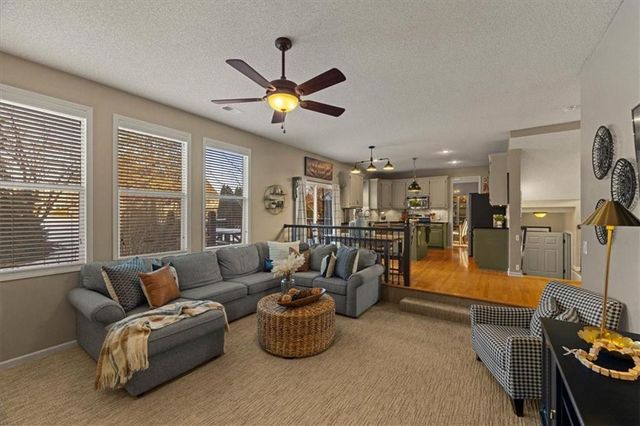 19402 W 209th Terrace, Spring Hill, KS 66083