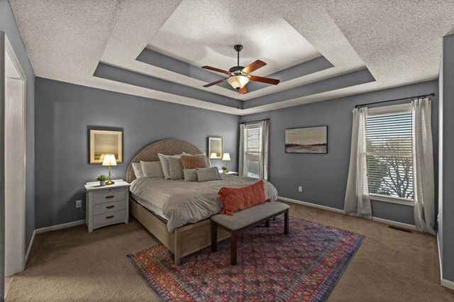 19402 W 209th Terrace, Spring Hill, KS 66083