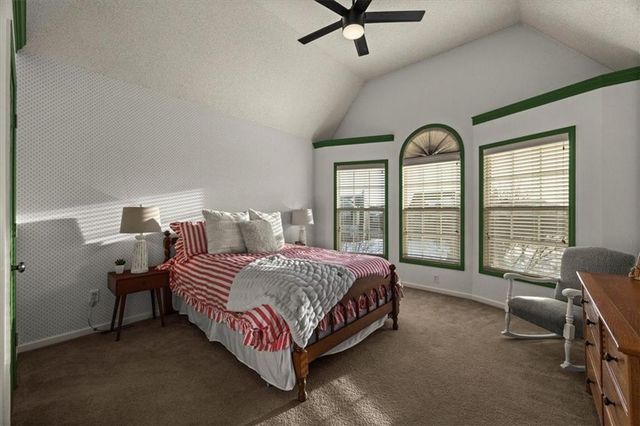 19402 W 209th Terrace, Spring Hill, KS 66083