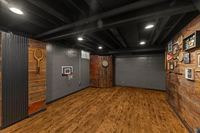 19402 W 209th Terrace, Spring Hill, KS 66083