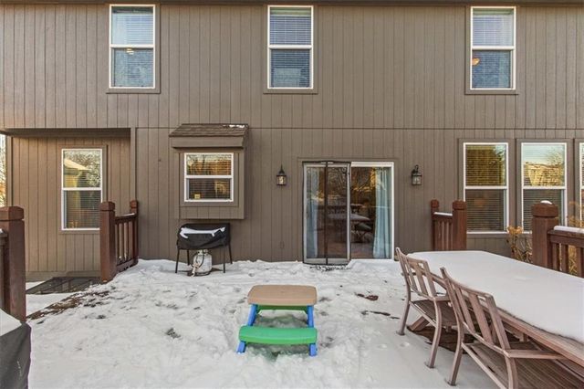 19402 W 209th Terrace, Spring Hill, KS 66083