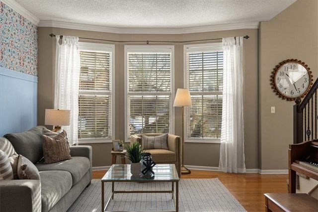 19402 W 209th Terrace, Spring Hill, KS 66083