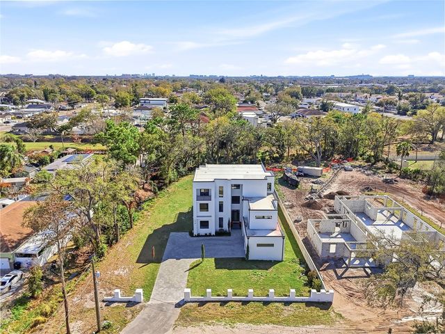 7818 N HUBERT AVENUE, Tampa, FL 33614