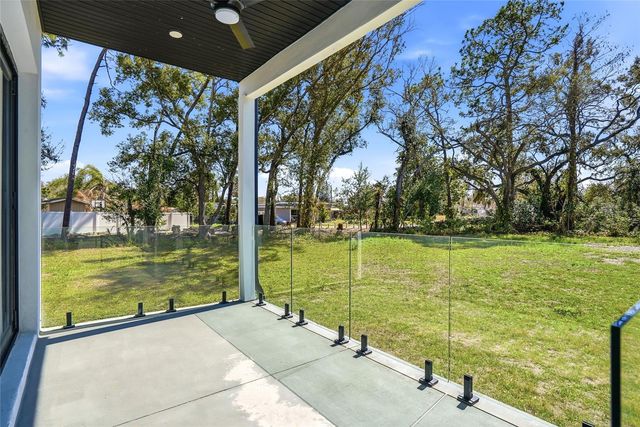 7818 N HUBERT AVENUE, Tampa, FL 33614