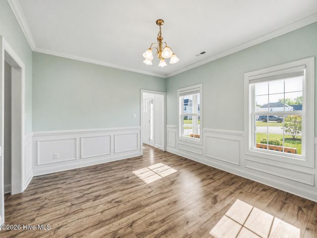 519 White Shoal Way, Sneads Ferry, NC 28460