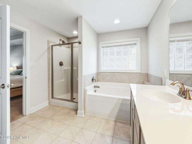 519 White Shoal Way, Sneads Ferry, NC 28460