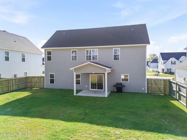 519 White Shoal Way, Sneads Ferry, NC 28460