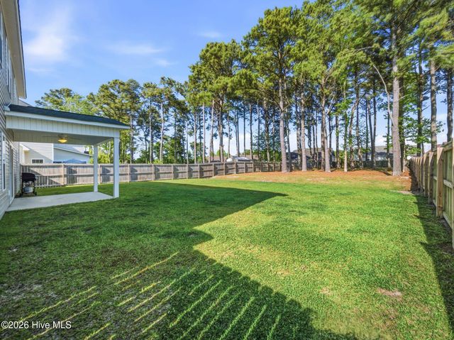 519 White Shoal Way, Sneads Ferry, NC 28460