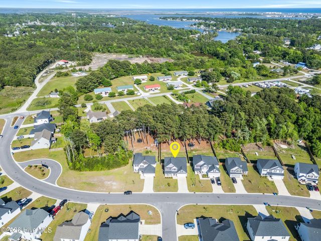 519 White Shoal Way, Sneads Ferry, NC 28460