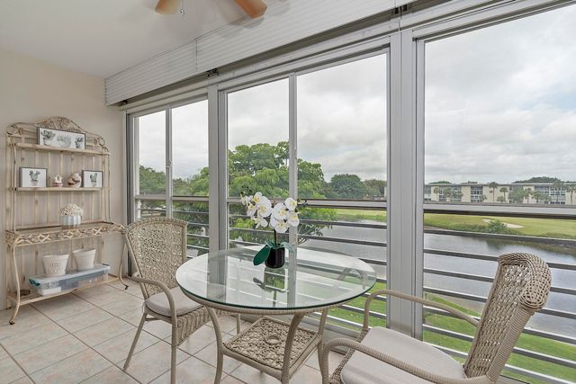 2905 Victoria Place G4, Coconut Creek, FL 33066