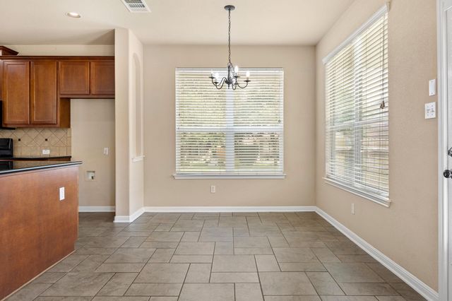 676 Rusk RD, Round Rock, TX 78665