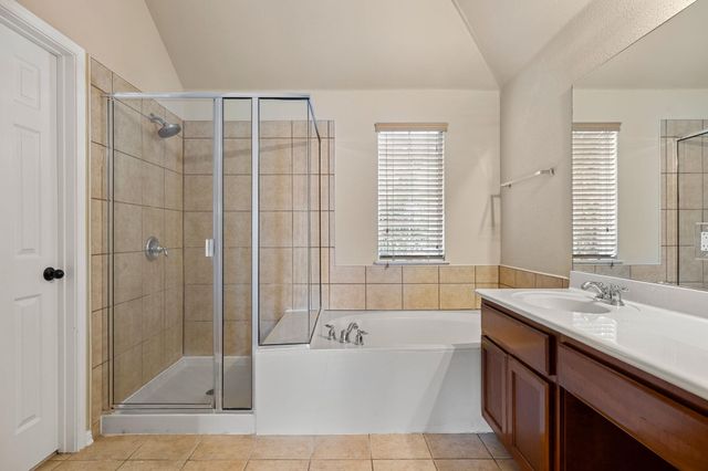 676 Rusk RD, Round Rock, TX 78665