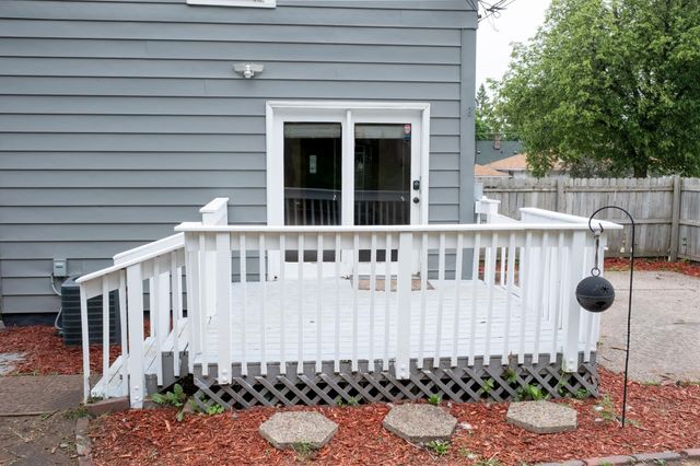 834 Algonquin Avenue, Saint Paul, MN 55119