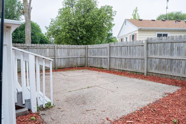 834 Algonquin Avenue, Saint Paul, MN 55119