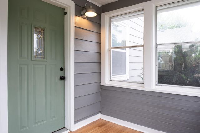 834 Algonquin Avenue, Saint Paul, MN 55119