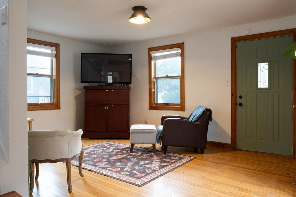834 Algonquin Avenue, Saint Paul, MN 55119 — photo 4
