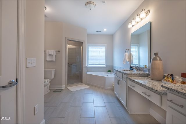 1200 Gathering Park Circle 201, Cary, NC 27519