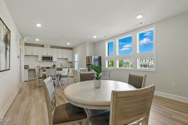 1200 Gathering Park Circle 201, Cary, NC 27519