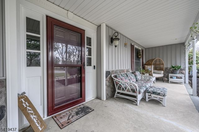 1 Running Hills Dr, Fredon Twp., NJ 07860