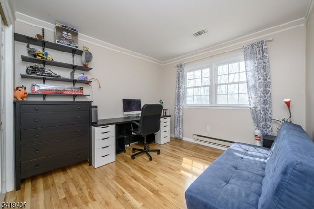 1 Running Hills Dr, Fredon Twp., NJ 07860