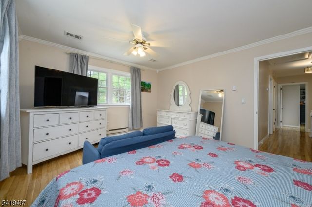 1 Running Hills Dr, Fredon Twp., NJ 07860